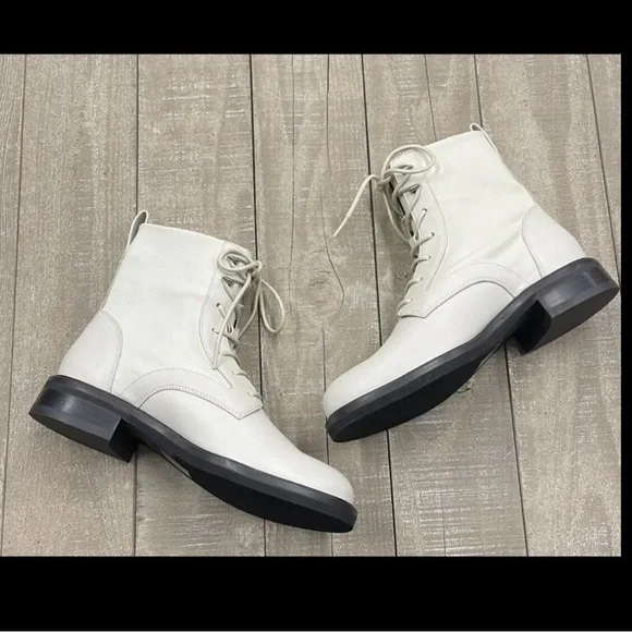 NWT Rag & Bone Slayton Lace Up Leather Boots in Antique White Size 38